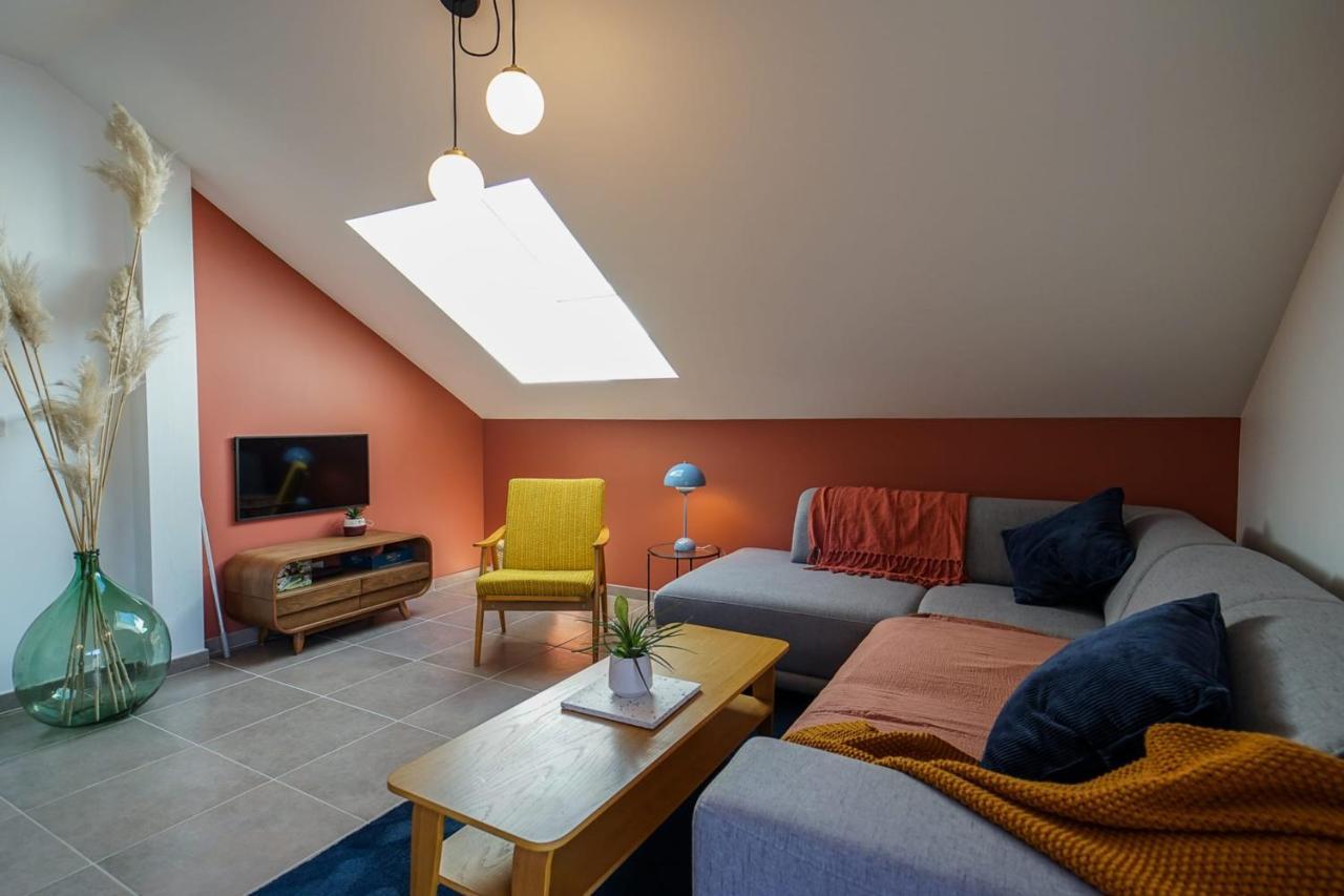 The Azalea Beautiful Quiet Apartment For 4 People! 두사르 외부 사진
